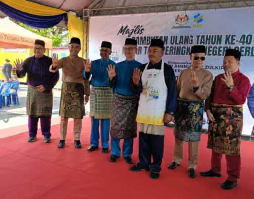 MAJLIS SAMBUTAN ULANG TAHUN KE-40 PASAR TANI PERINGKAT NEGERI PERLIS ANJURAN FAMA PERLIS